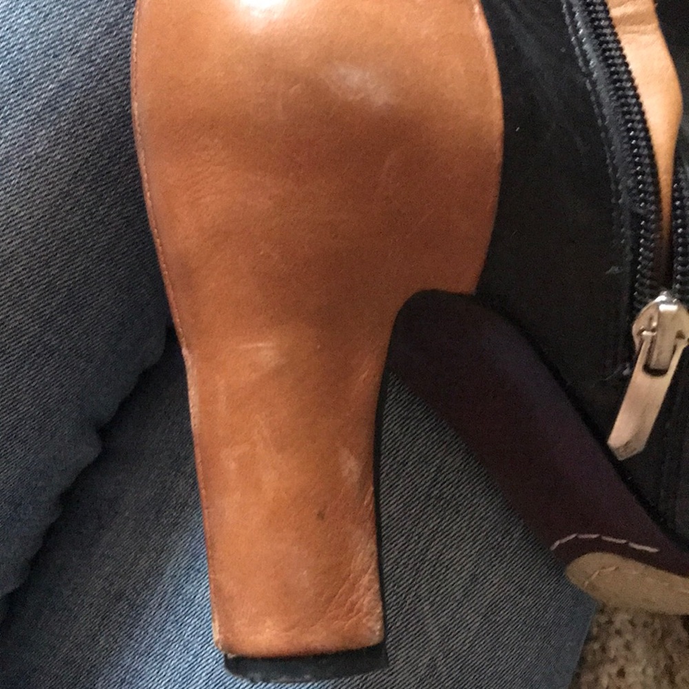 Sam Edelman Shay Two Tone Heeled Booties - Picture 7 of 8